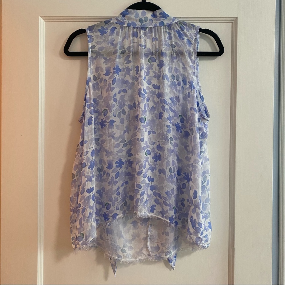 Bella Dahl Blue Floral Sleeveless Top